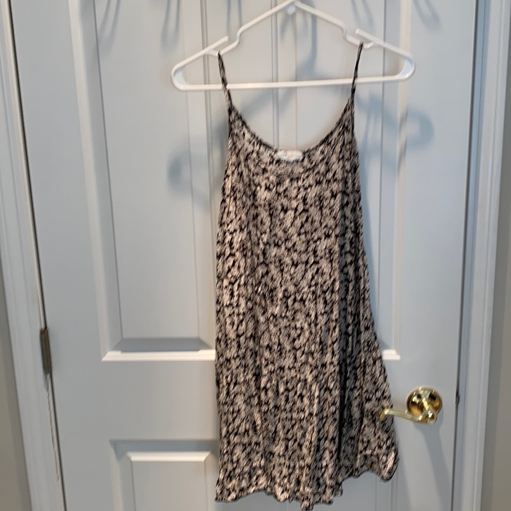 black and white large strap dress, flowy and flowery